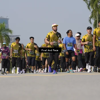 Runner Photo 6494327