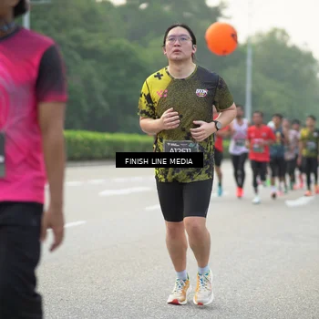 Runner Photo 6494351