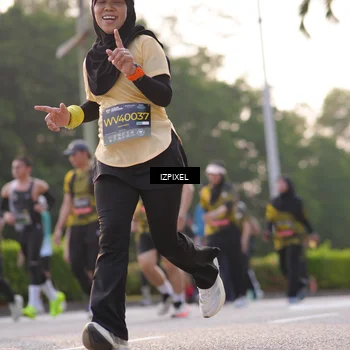 Runner Photo 6494392