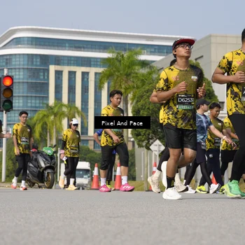 Runner Photo 6494401