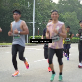 Runner Photo 6494423