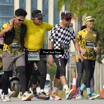 Runner Photo 6494457