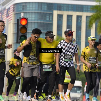 Runner Photo 6494467