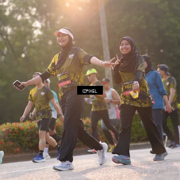 Runner Photo 6494494