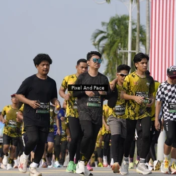 Runner Photo 6494510