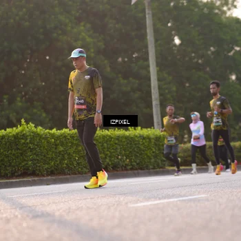 Runner Photo 6494513