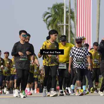 Runner Photo 6494517