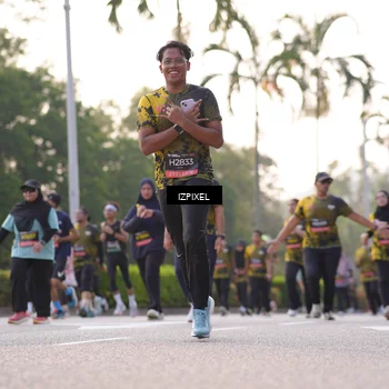 Runner Photo 6494520