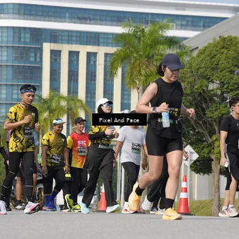 Runner Photo 6494553