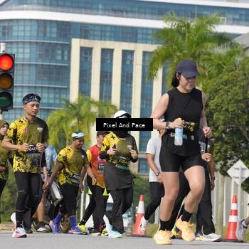 Runner Photo 6494570