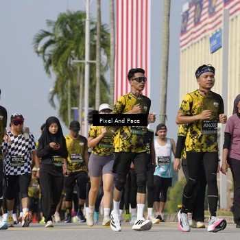 Runner Photo 6494572