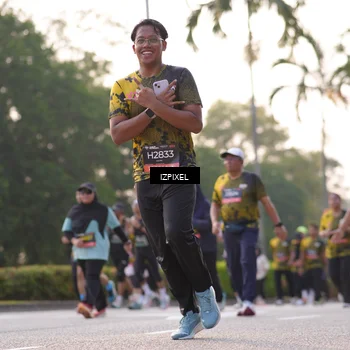 Runner Photo 6494576