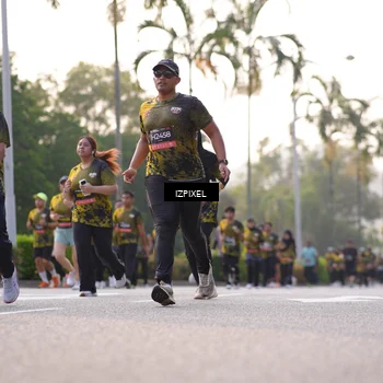 Runner Photo 6494595