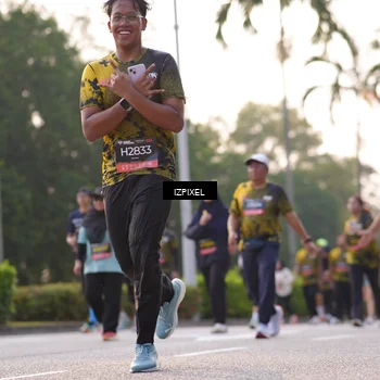 Runner Photo 6494596