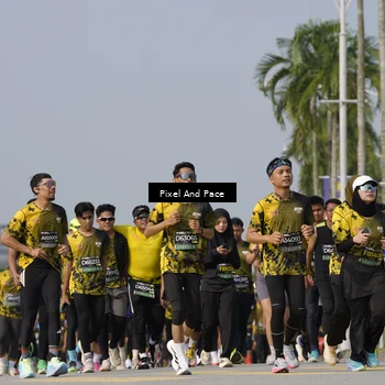 Runner Photo 6494616