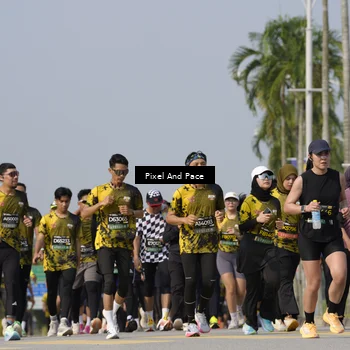 Runner Photo 6494618