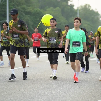Runner Photo 6494619