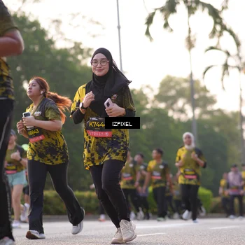 Runner Photo 6494620