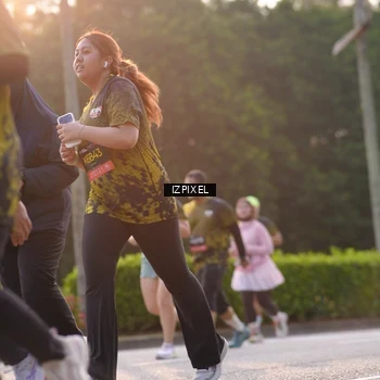Runner Photo 6494654