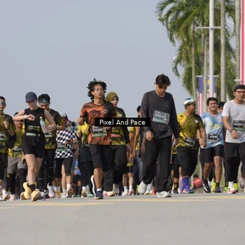 Runner Photo 6494658
