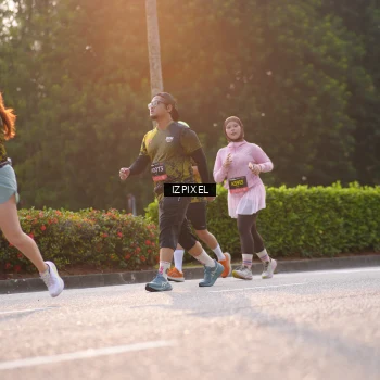 Runner Photo 6494659