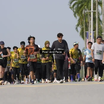 Runner Photo 6494663