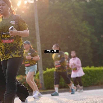 Runner Photo 6494664