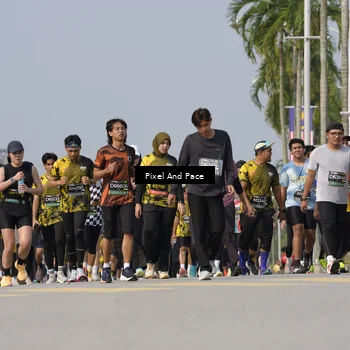 Runner Photo 6494684