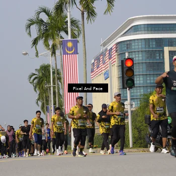Runner Photo 6494691