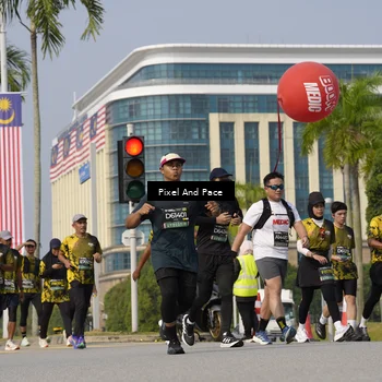 Runner Photo 6494713