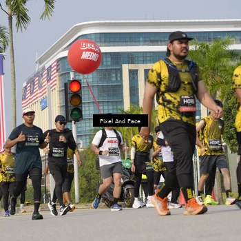 Runner Photo 6494717