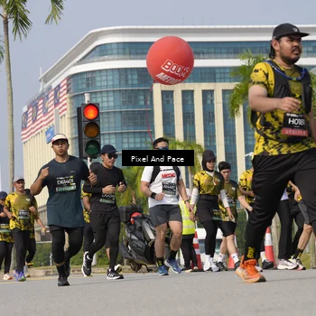 Runner Photo 6494724