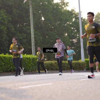 Runner Photo 6494731
