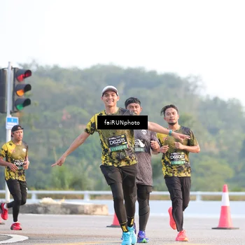 Runner Photo 6494738