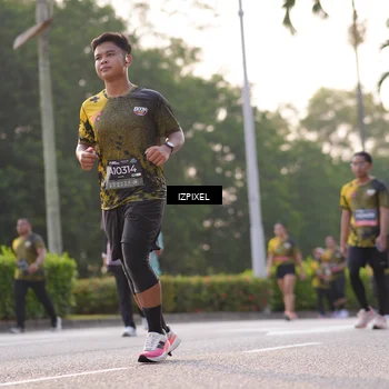 Runner Photo 6494755