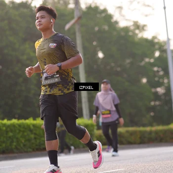 Runner Photo 6494768