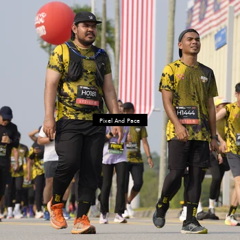 Runner Photo 6494771