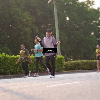 Runner Photo 6494782