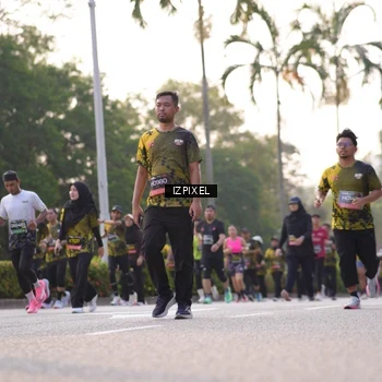 Runner Photo 6494814