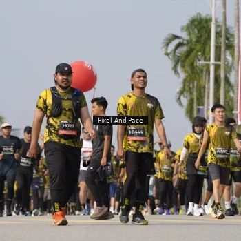 Runner Photo 6494819