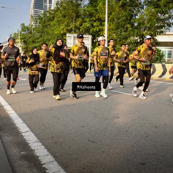 Runner Photo 6494825