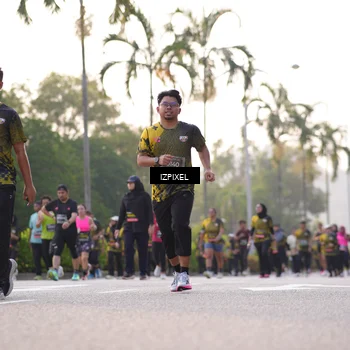 Runner Photo 6494830