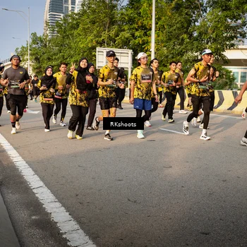 Runner Photo 6494832