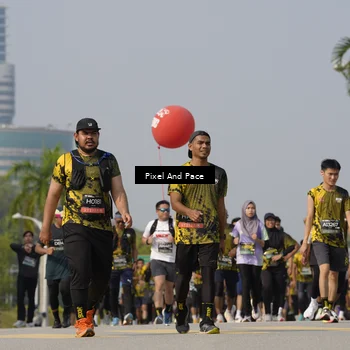 Runner Photo 6494837