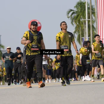 Runner Photo 6494845