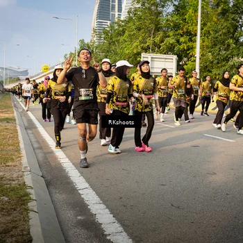 Runner Photo 6494864