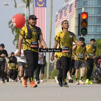 Runner Photo 6494873