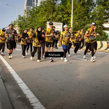 Runner Photo 6494886