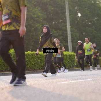 Runner Photo 6494890