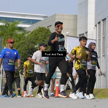 Runner Photo 6494936